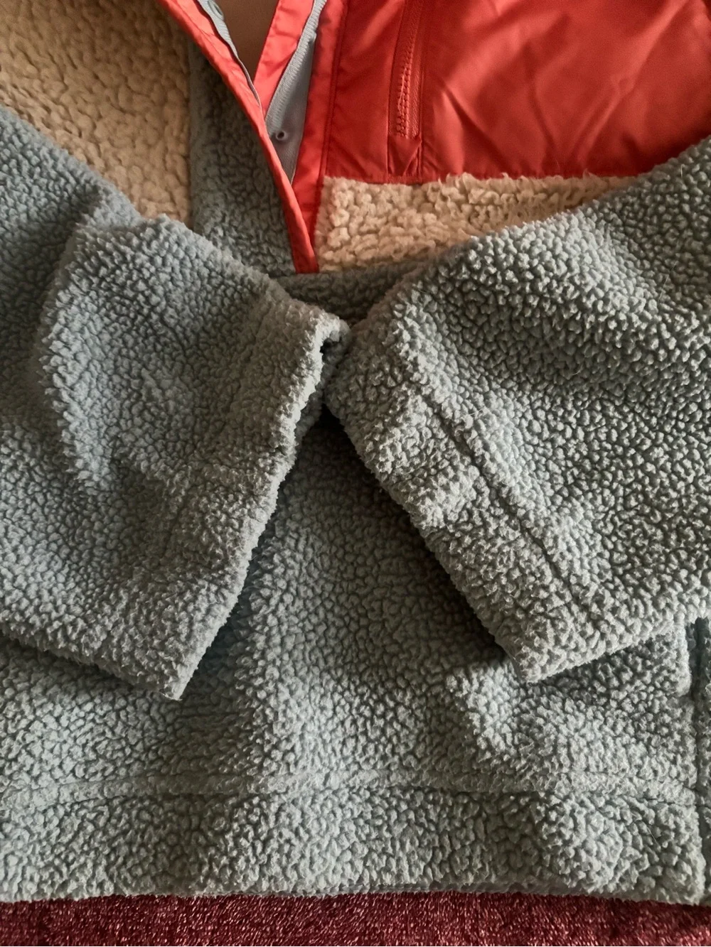 Columbia Woman' Fleece Pullover Jacket in Light Blue and Cream with Coral Pocket
